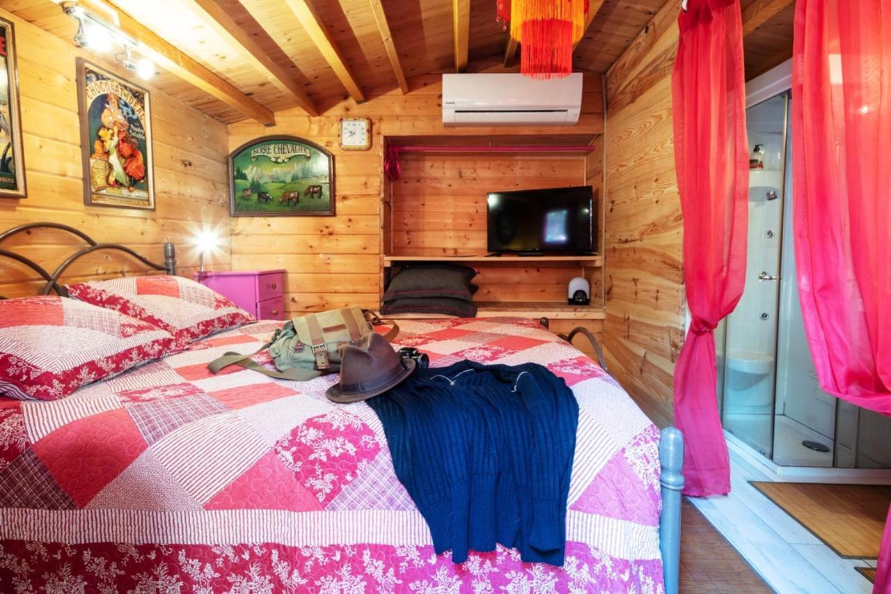 Le Portel Des Arnaud Chambres D'Hotes Durfort-et-Saint-Martin-de-Sossenac Esterno foto