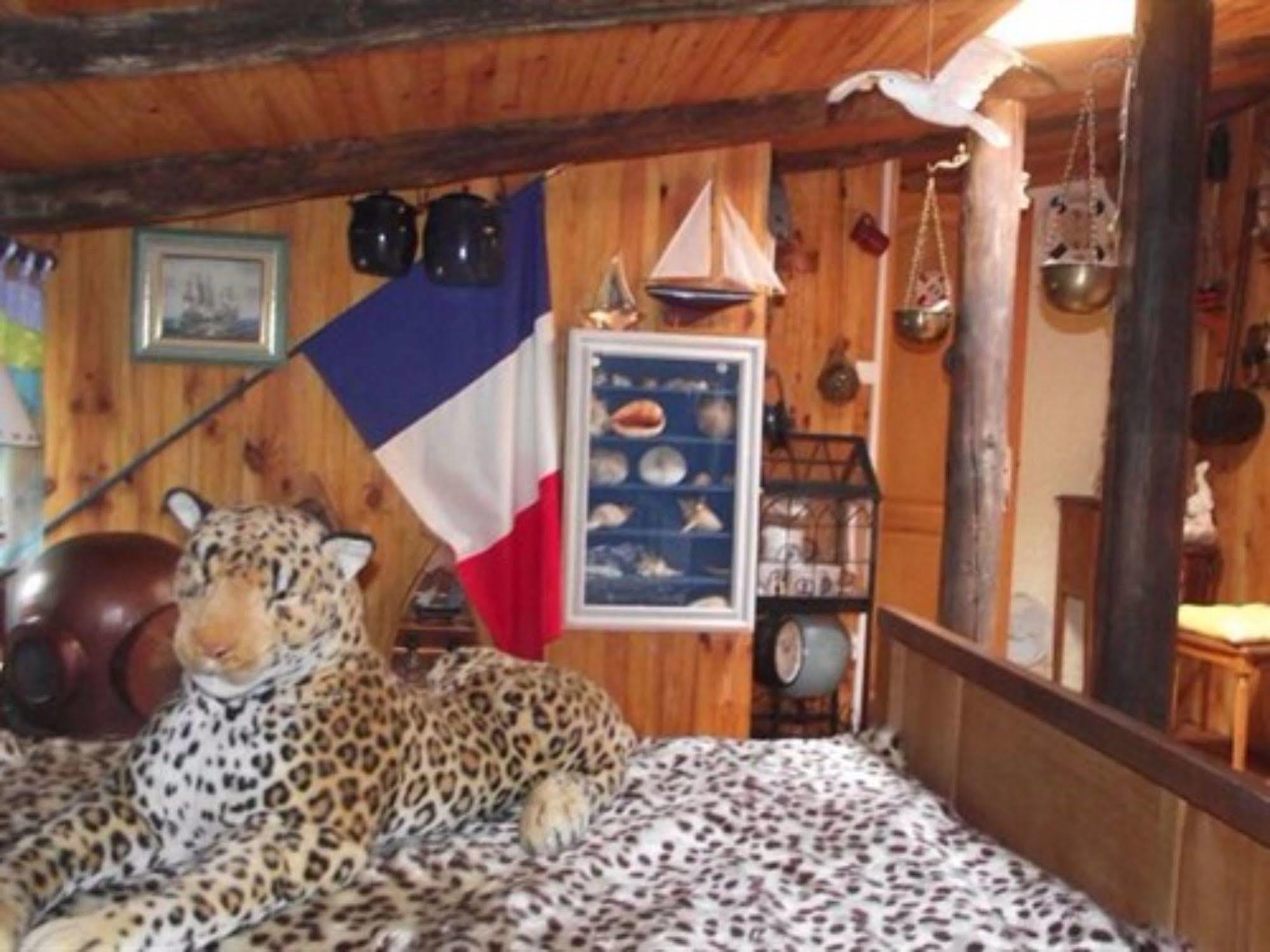 Le Portel Des Arnaud Chambres D'Hotes Durfort-et-Saint-Martin-de-Sossenac Esterno foto